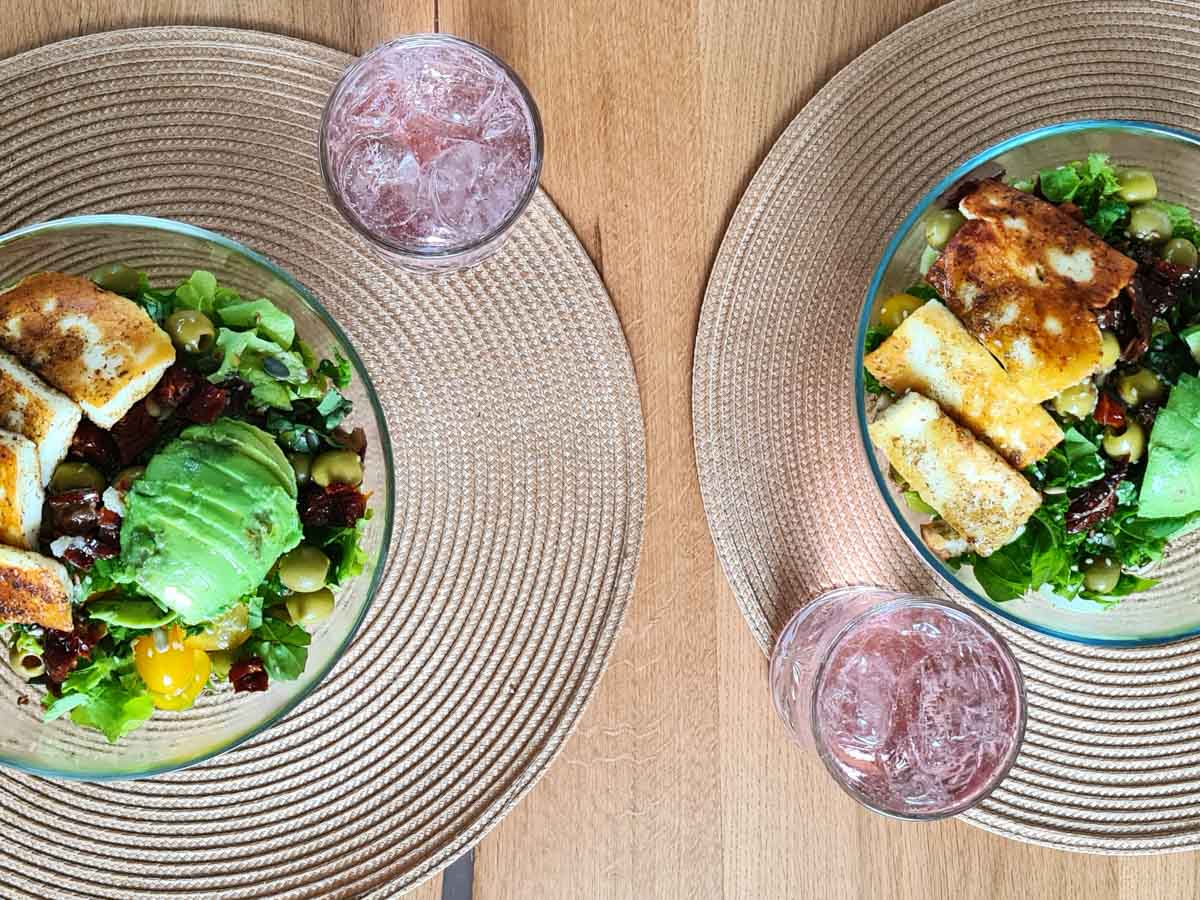 best grilled halloumi salad