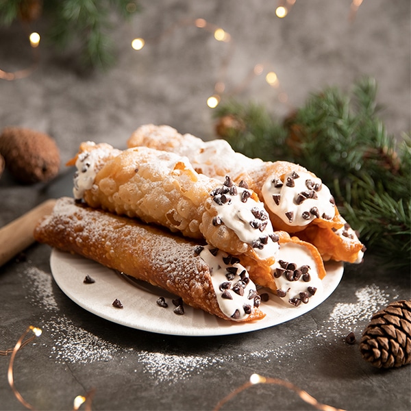 Homemade Vegan Cannoli