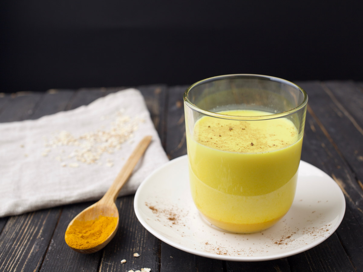 golden turmeric oat milk recipe