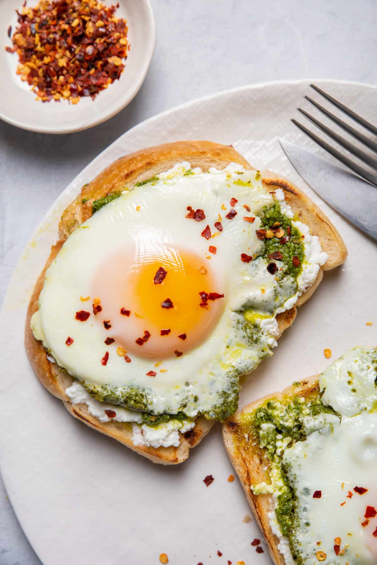 Pesto Eggs