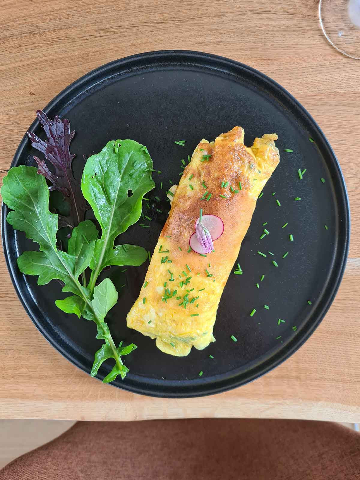 Spinach and Truffle Cheese Omelette