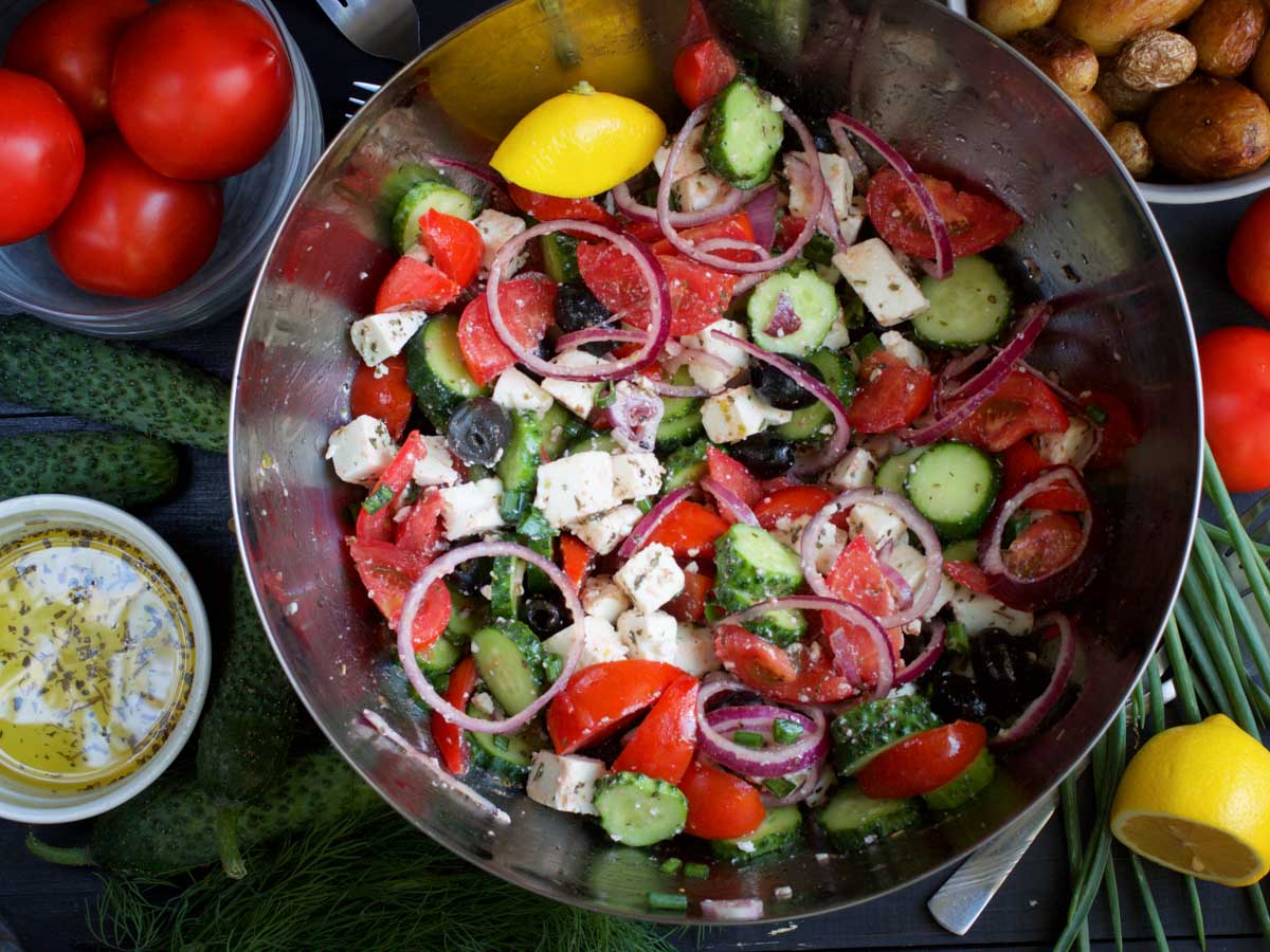 Vegan Greek Salad salata greceasca de post